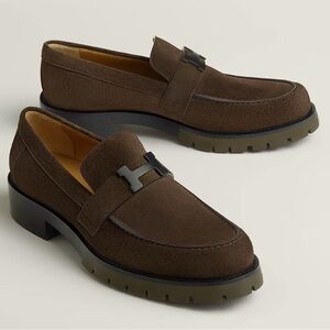 HERMES GREGOIRE LOAFERS IN BROWN SUEDE